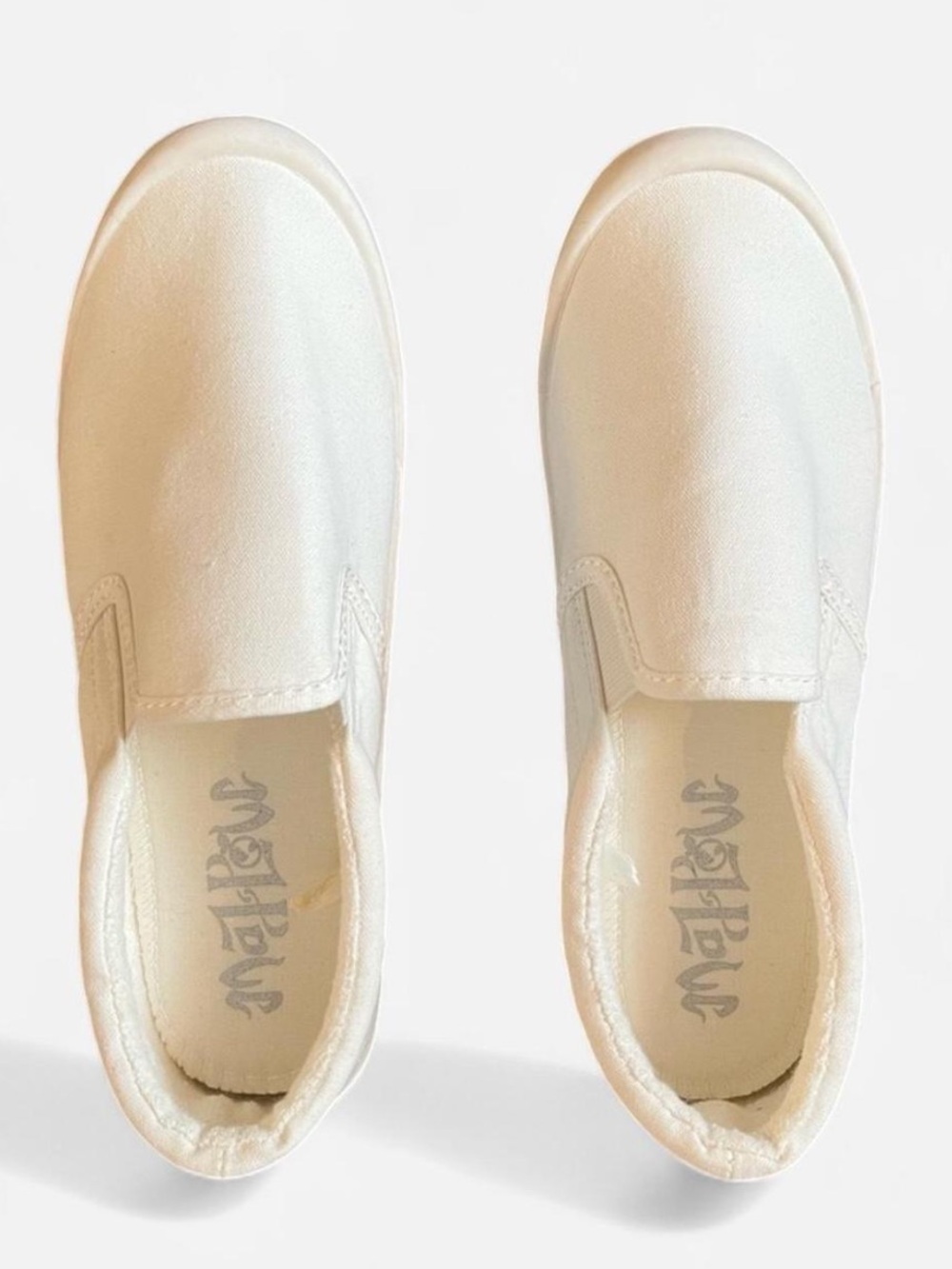 Madpole target Slip-On Canvas Sneakers in Off-White